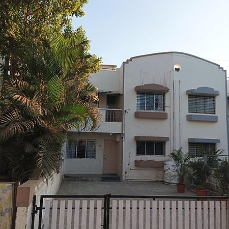 Swanky Sojourns Homestay 2Bhk Kolhapur Zewnętrze zdjęcie